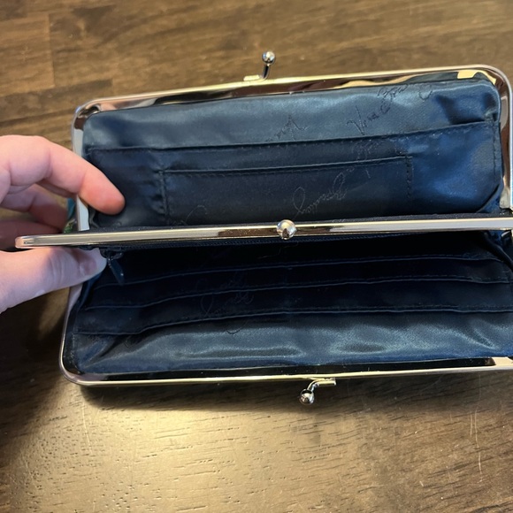 Vera Bradley clutch wallet - Picture 2 of 6